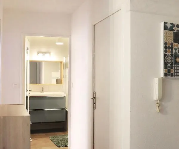 Le Chapitre Spacieux - Parking En Résidence Fermée Apartamento